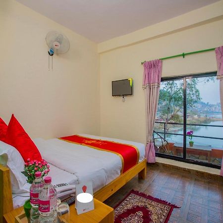 פוקהרה Hotel Fewa Corner & Restro מראה חיצוני תמונה