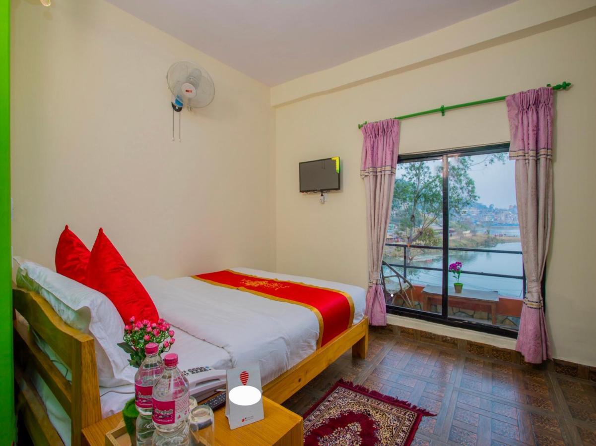 פוקהרה Hotel Fewa Corner & Restro מראה חיצוני תמונה