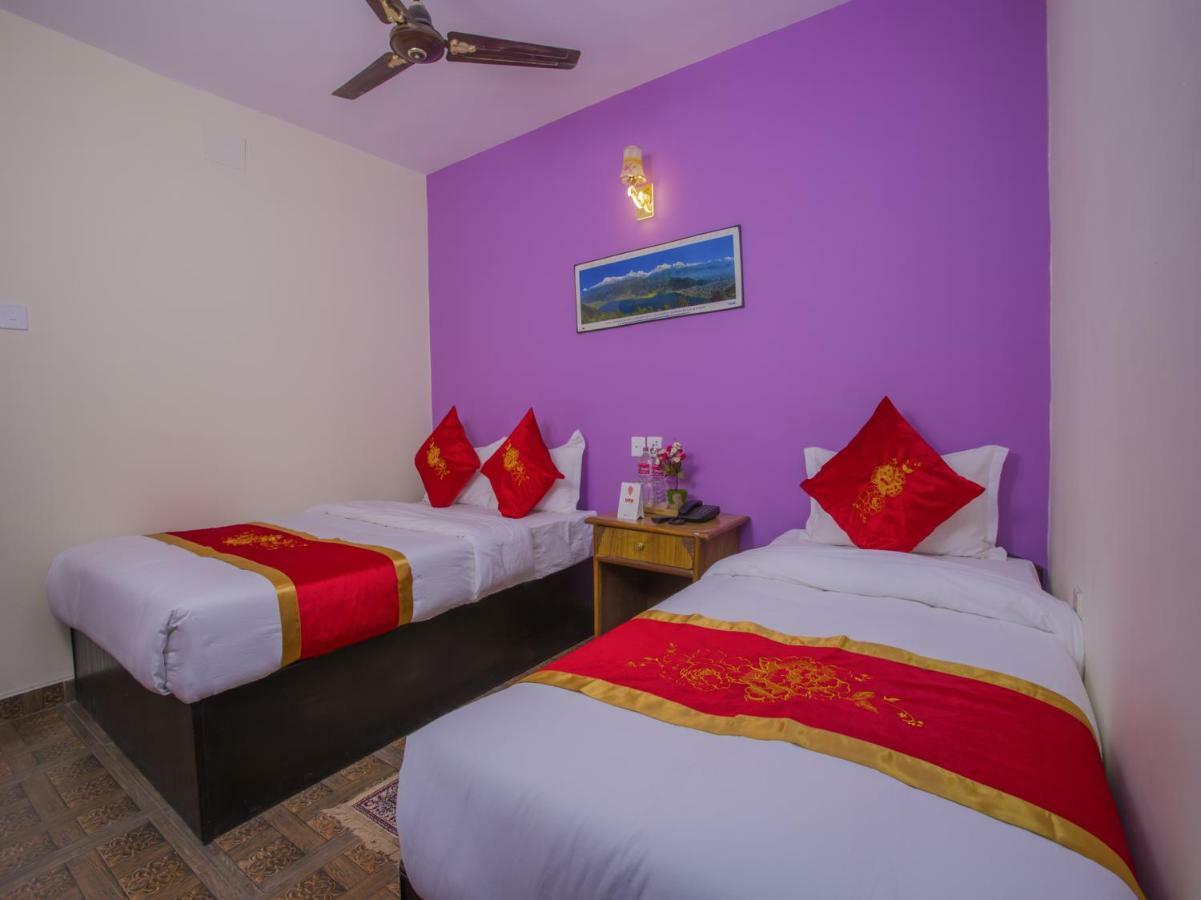 פוקהרה Hotel Fewa Corner & Restro מראה חיצוני תמונה