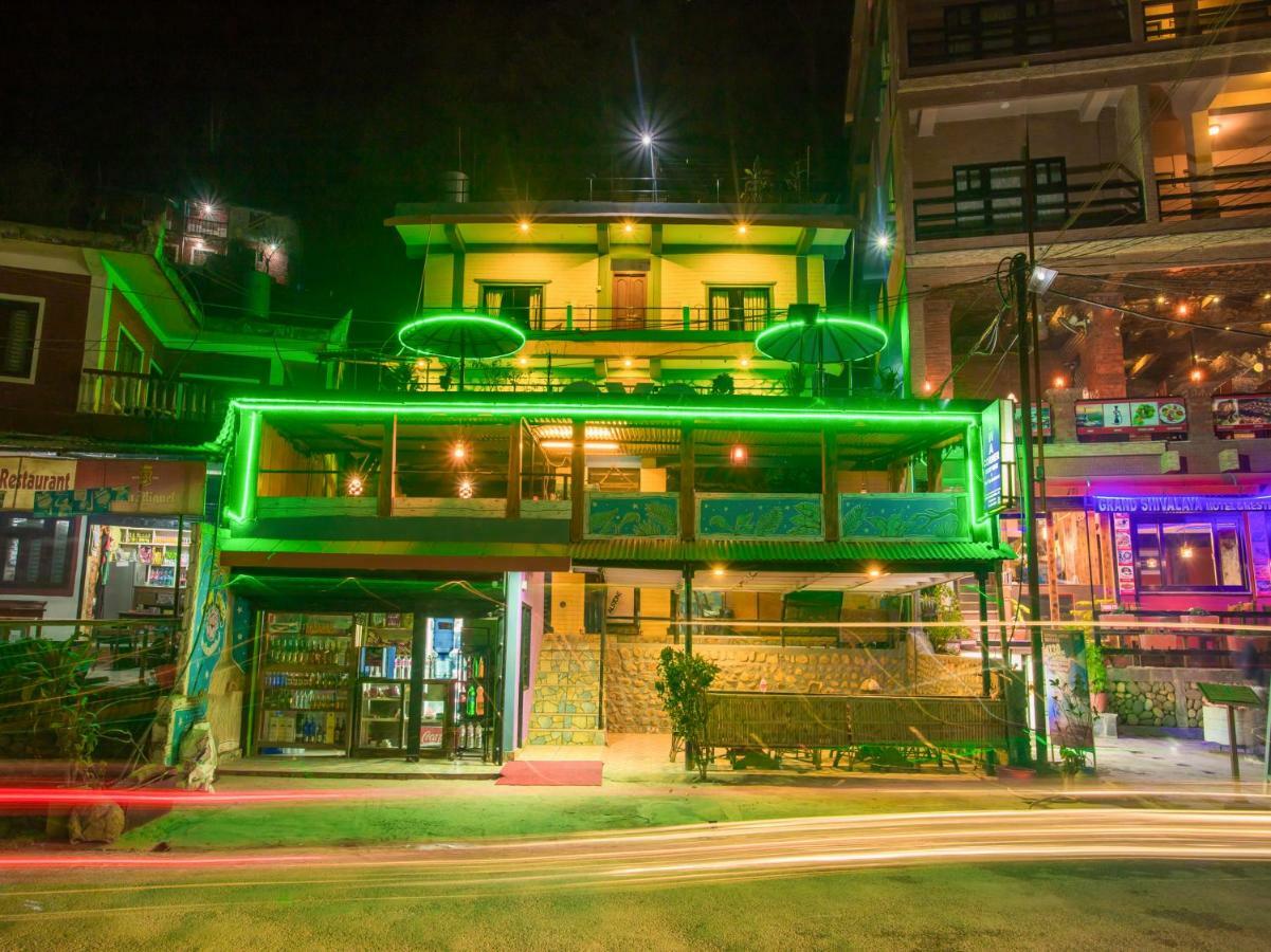 פוקהרה Hotel Fewa Corner & Restro מראה חיצוני תמונה