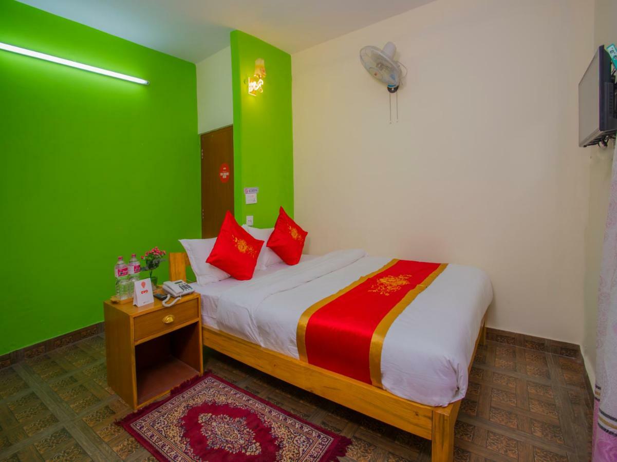 פוקהרה Hotel Fewa Corner & Restro מראה חיצוני תמונה