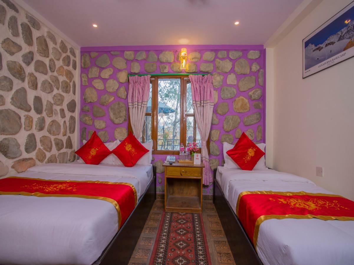 פוקהרה Hotel Fewa Corner & Restro מראה חיצוני תמונה